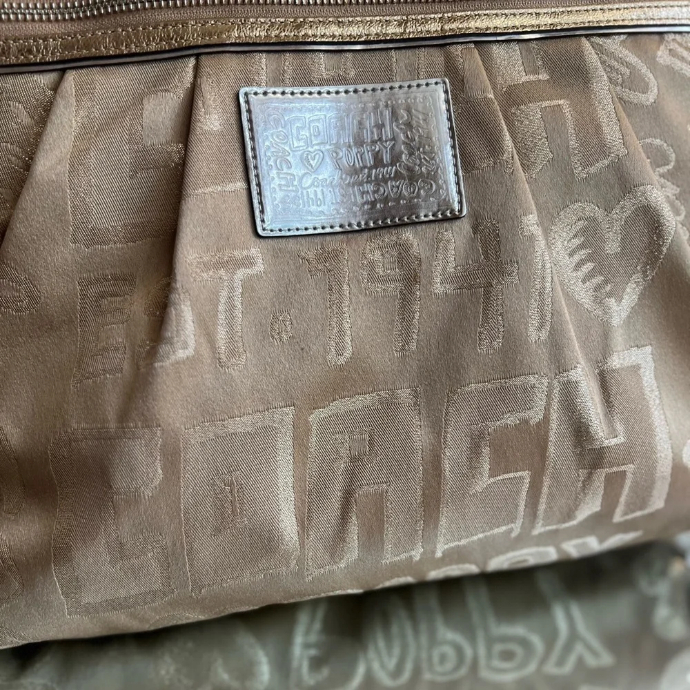 Coach  collectibles Poppy Khaki with Gold accent RARE tote shoulder